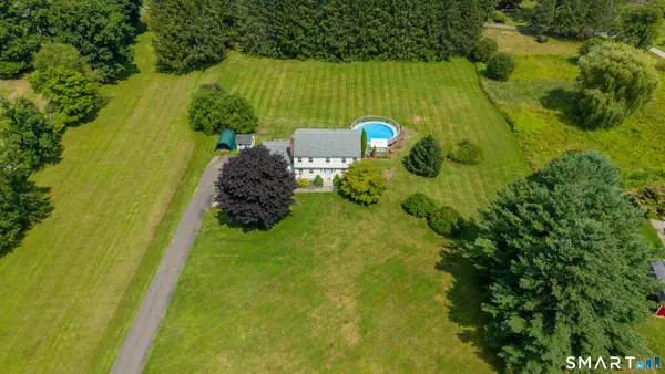 47 Obtuse Road South, Brookfield, CT 06804