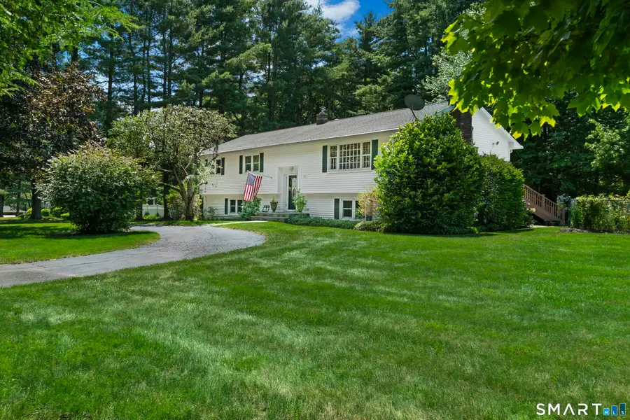 6 Webster Place, Newtown, CT 06470 - #3