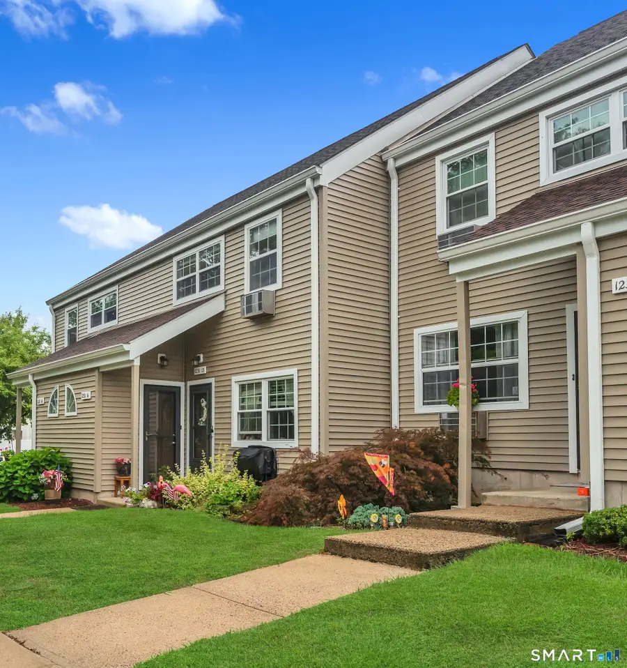 1231 Washington Street #14, Middletown, CT 06457 - #2