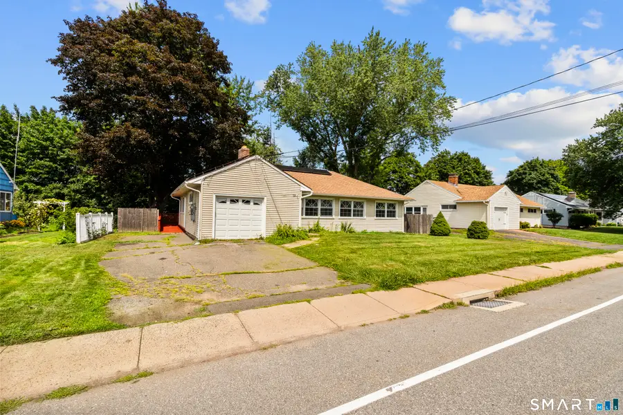 72 Vernon Street, Manchester, CT 06042 - #3