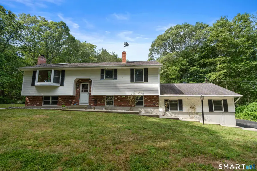 14 Sarah Drive, Uncasville, CT 06382 - #2