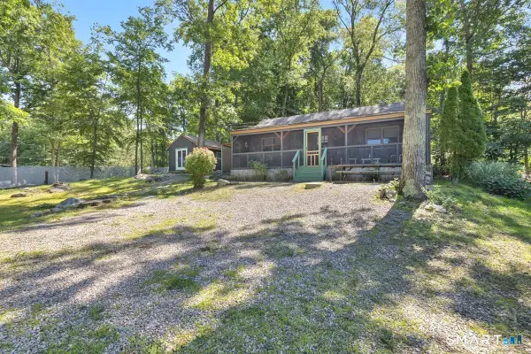 113 Deepwood Drive, Lebanon, CT 06249