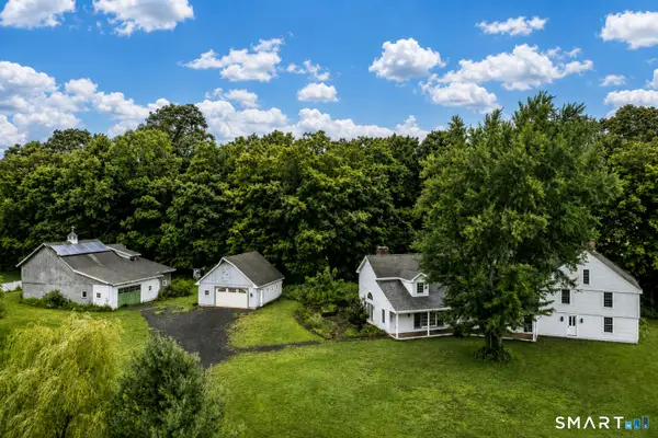 19 High Street, Middlefield, CT 06455