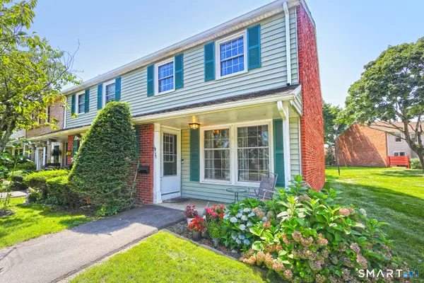 25 Greenwich Way #25, Milford, CT 06460