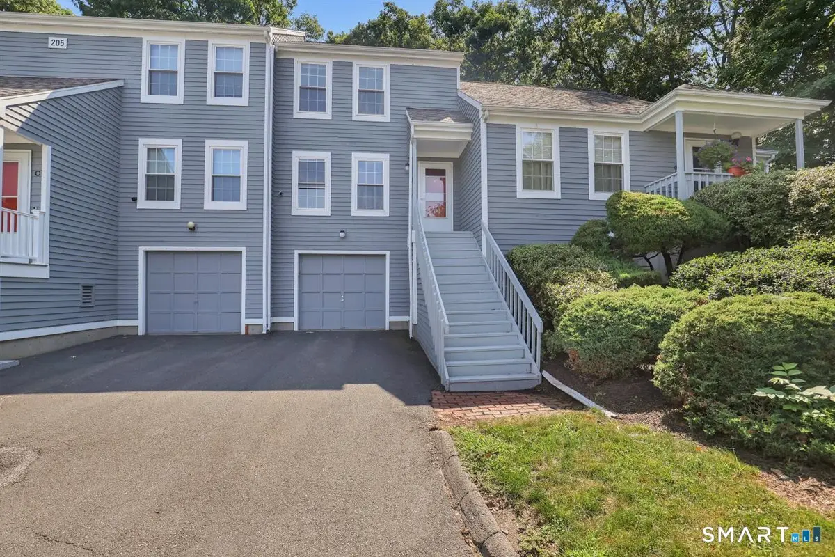 205 Oakland Street #B, Manchester, CT 06042 - #1