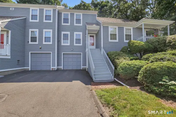 205 Oakland Street #B, Manchester, CT 06042
