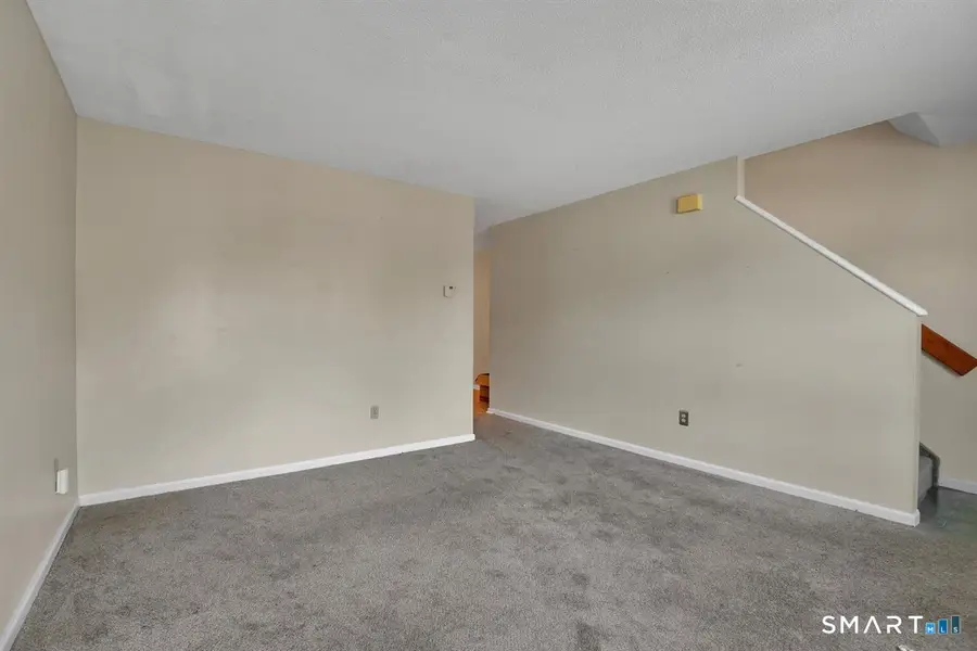 205 Oakland Street #B, Manchester, CT 06042 - #3