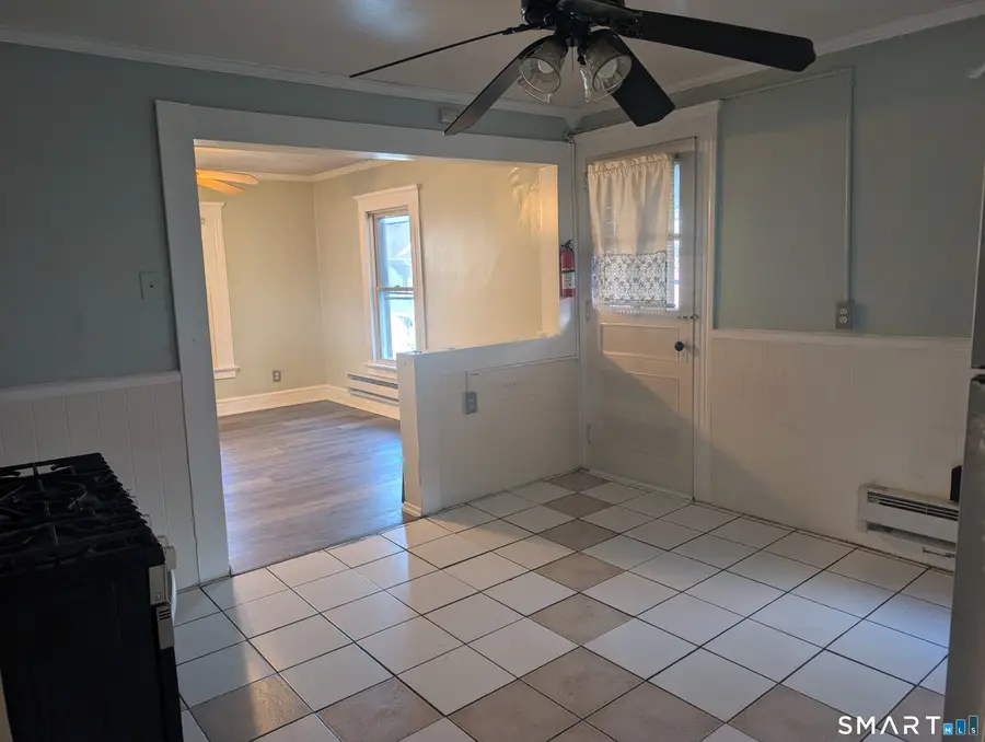 34 Washington Avenue, Torrington, CT 06790 - #3