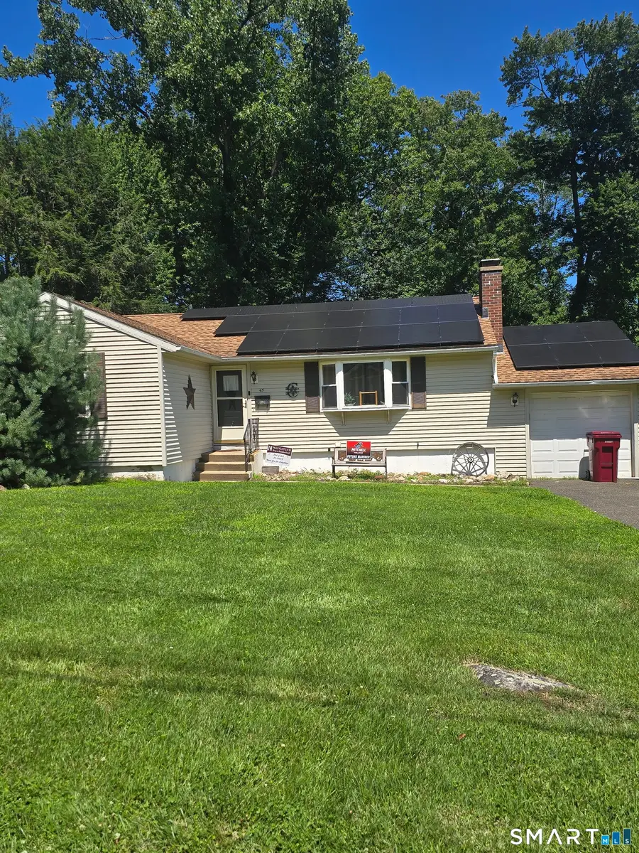 45 Hilltop Road, Naugatuck, CT 06770 - #3
