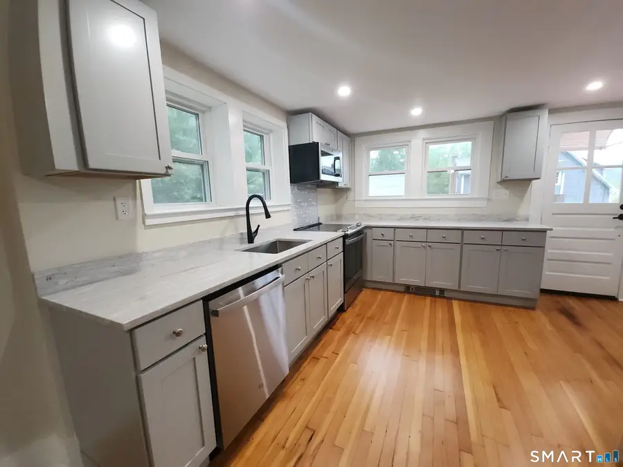 20 Hicksville Road, Cromwell, CT 06416 - #3