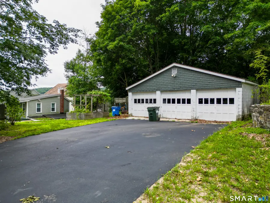 24 Central Avenue, Norwich, CT 06360 - #2