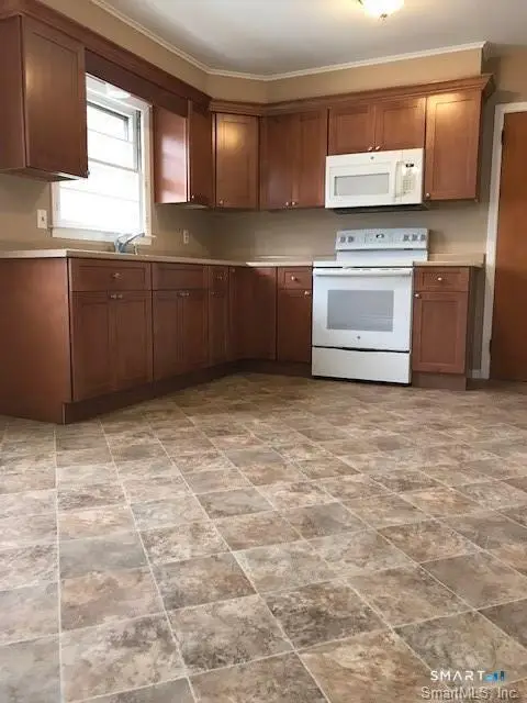 45 Grasso Terrace, Bridgeport, CT 06604 - #3