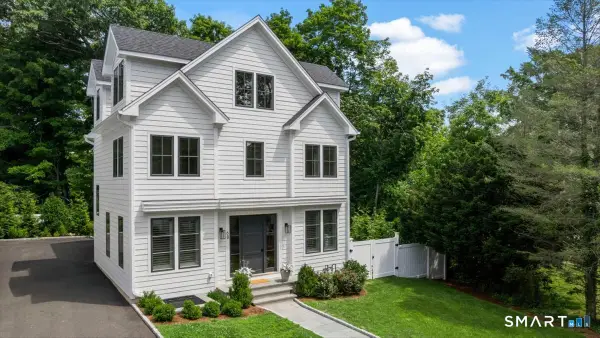 6 Down River Road #2, New Canaan, CT 06840