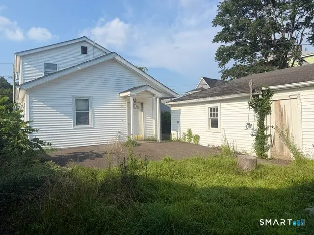 76 Waverly Place, Bridgeport, CT 06610 - #3