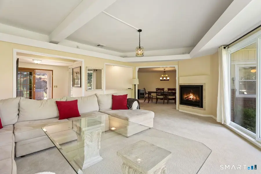 18-A Governors Lane, Bethel, CT 06801 - #3