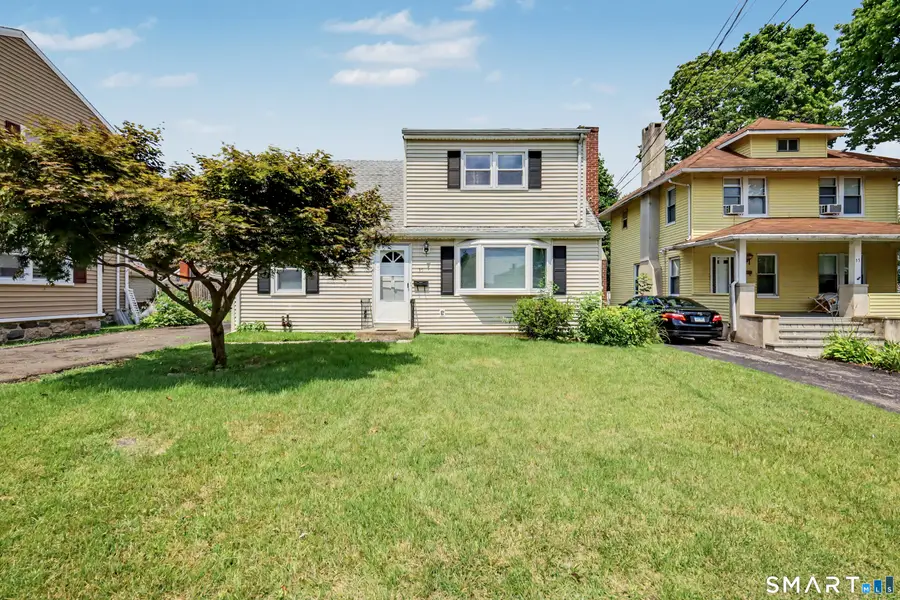35 Travis Avenue, Stamford, CT 06905 - #2