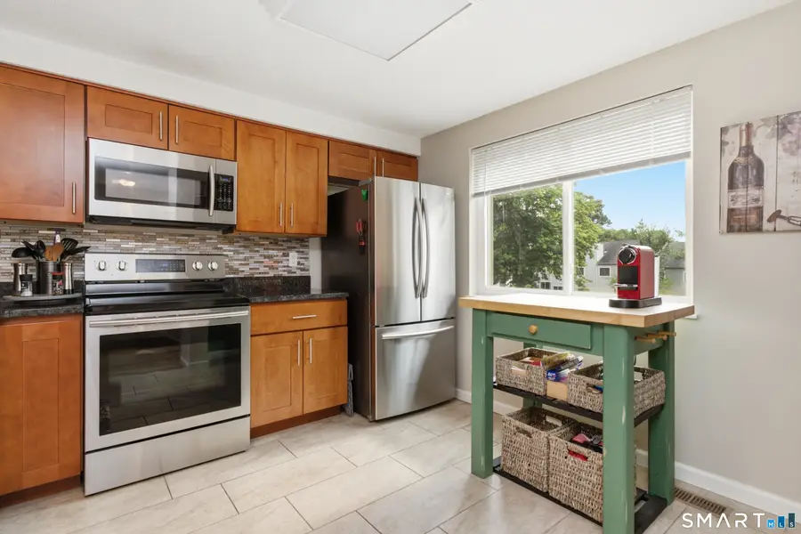 27 Sunridge Lane #27, Cromwell, CT 06416 - #3