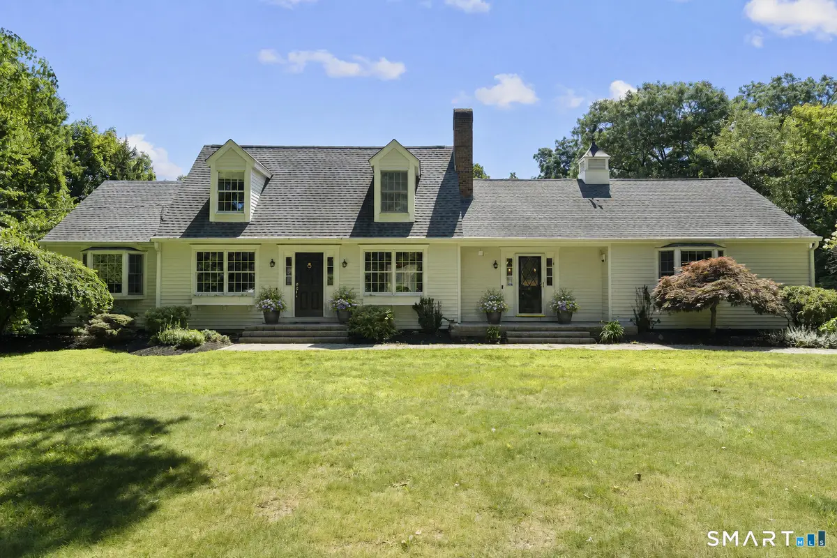 16 Burma Road, Woodbridge, CT 06525 - #1
