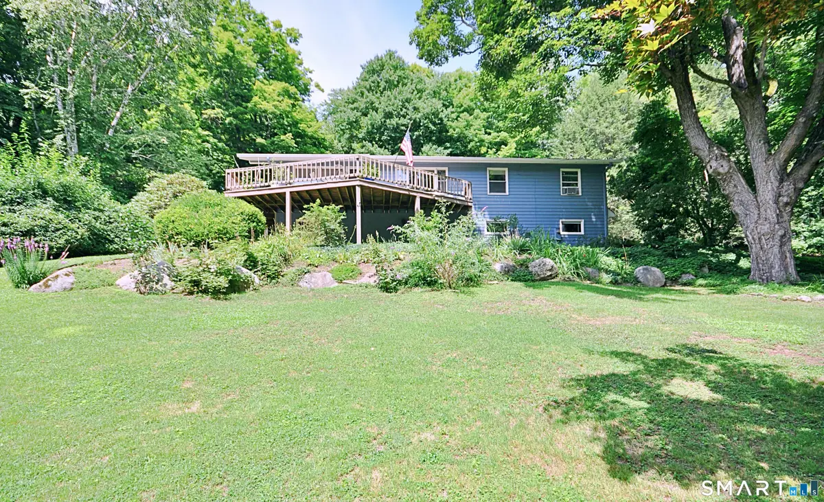21 Carriage Lane, Roxbury, CT 06783 - #1