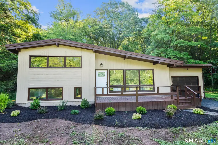 104 Bell Street, Middletown, CT 06457 - #3