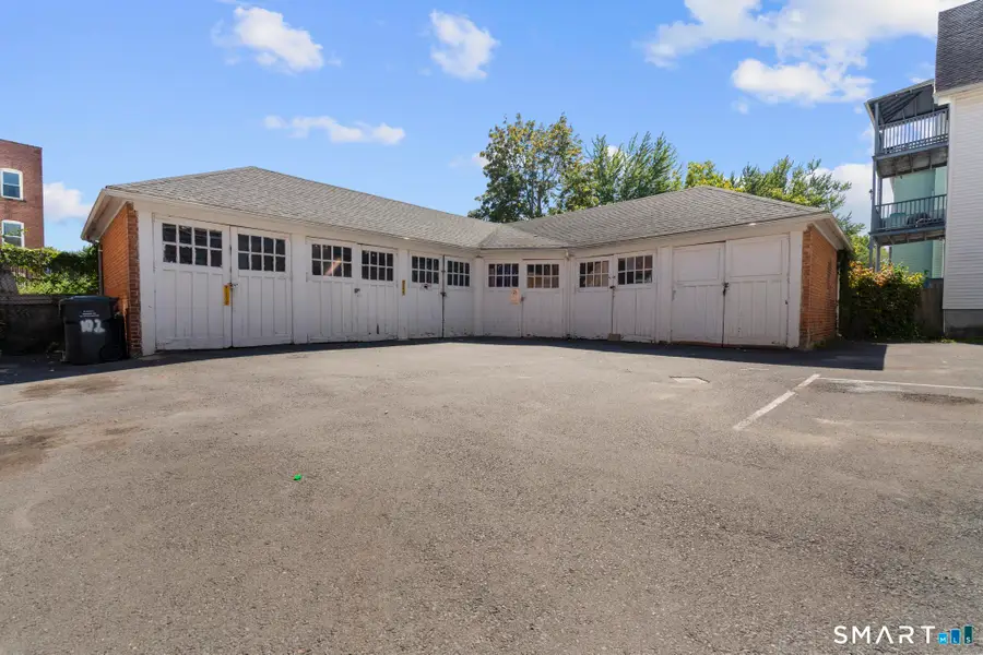 102 Rowe Avenue, Hartford, CT 06106 - #3