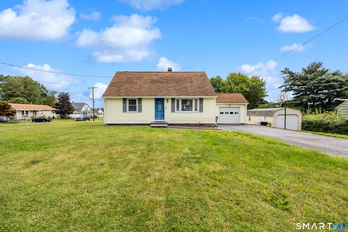 38 Linwood Street, Bristol, CT 06010 - #1
