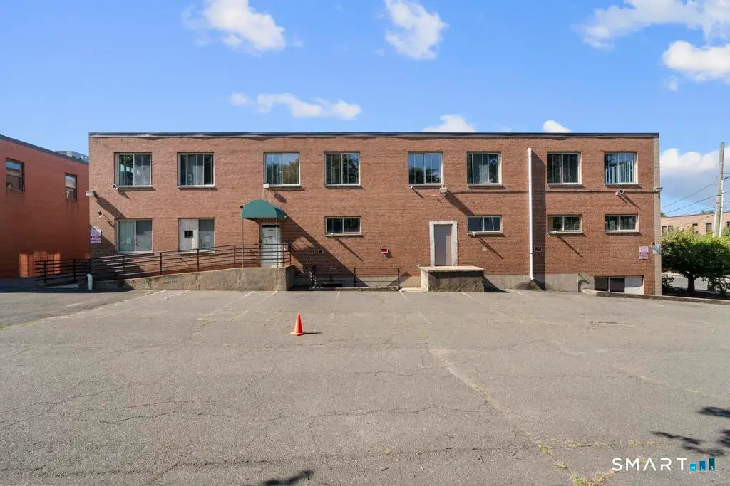 621 Farmington Avenue, Hartford, CT 06105 - #1
