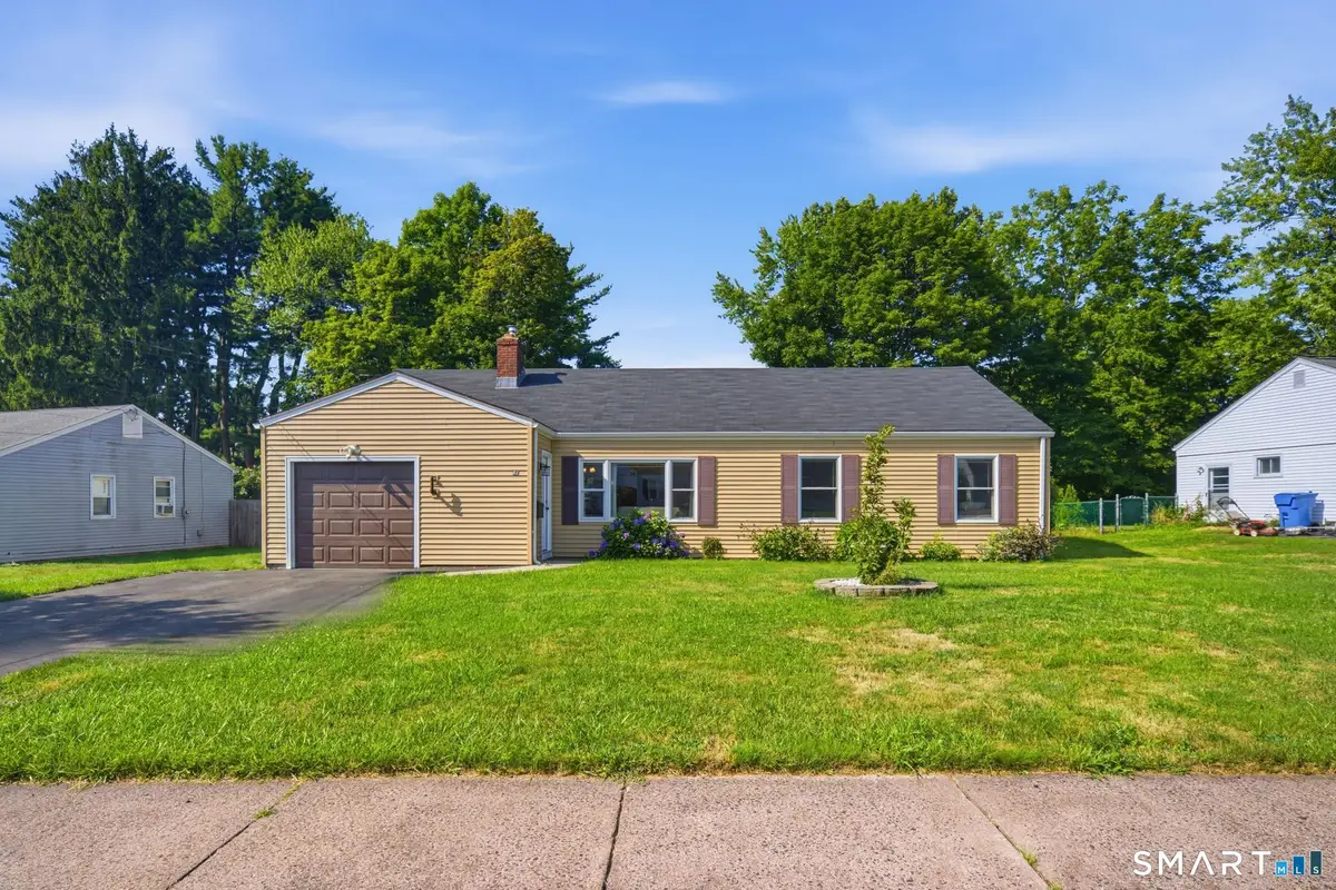 82 Weaver Road, Manchester, CT 06042 - #1