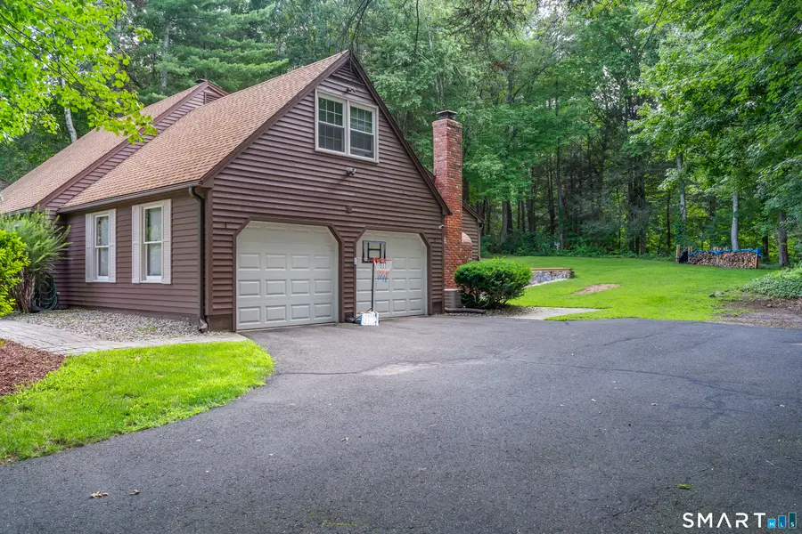 15 Blueberry Lane, Burlington, CT 06013 - #3