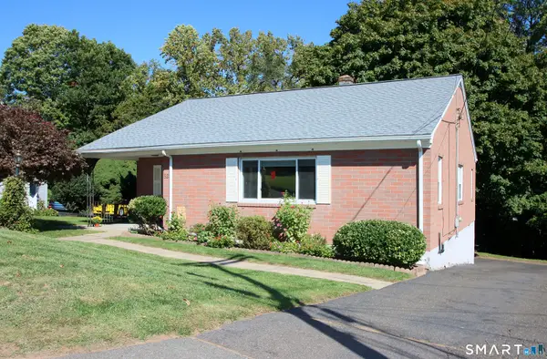 82 Sunbright Drive North, Meriden, CT 06450