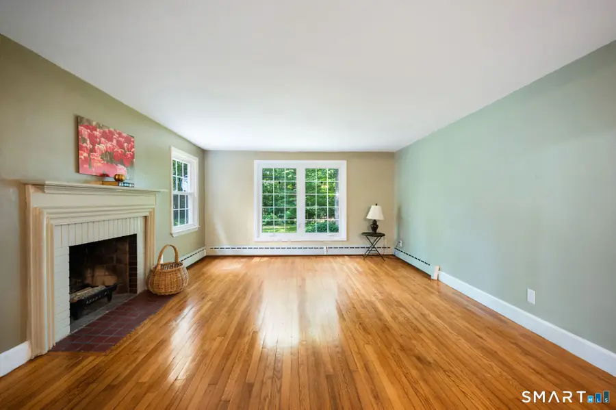 44 Climax Road, Simsbury, CT 06070 - #2