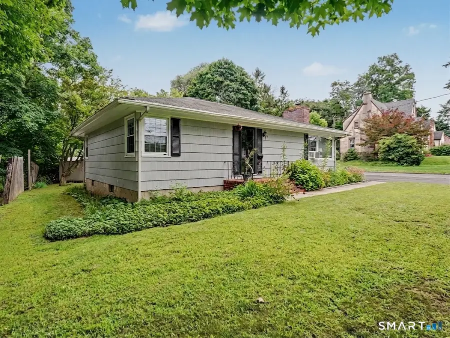 25 Elgin Avenue, Bethel, CT 06801 - #2