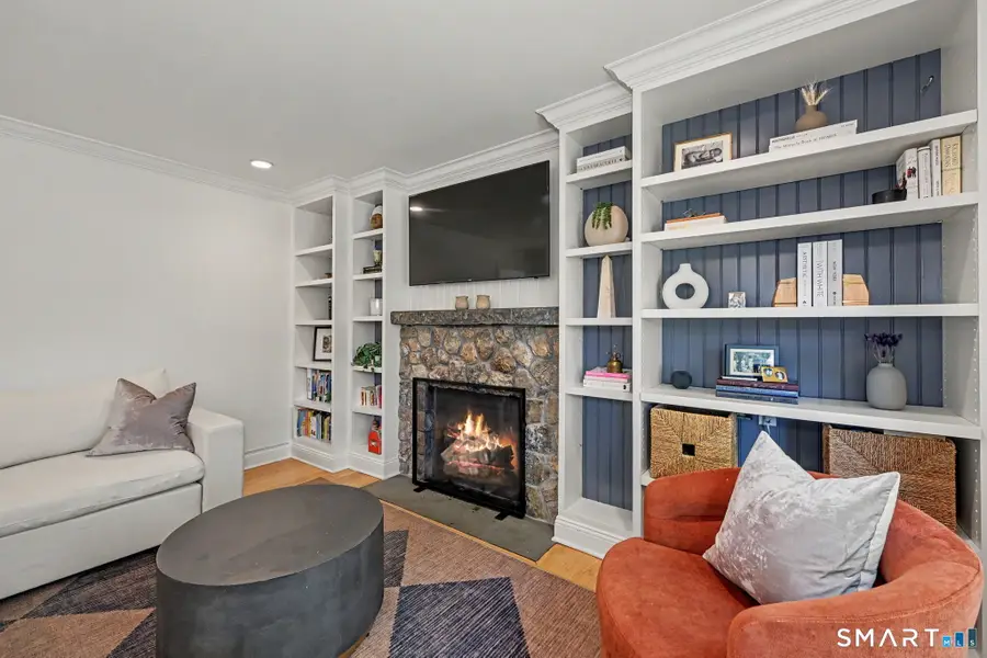 16 Dale Drive, Greenwich, CT 06831 - #3