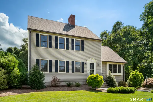 38 Clearview Drive, Newtown, CT 06482