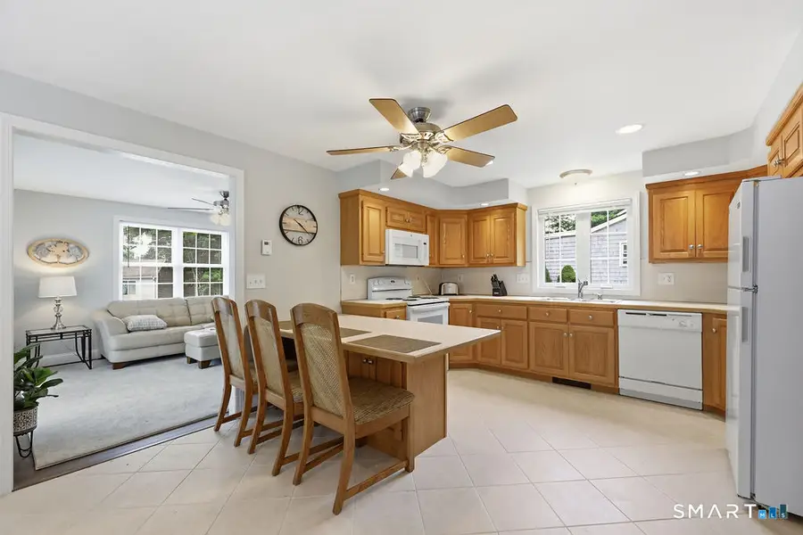 28 Tennyson Road, East Hampton, CT 06424 - #3