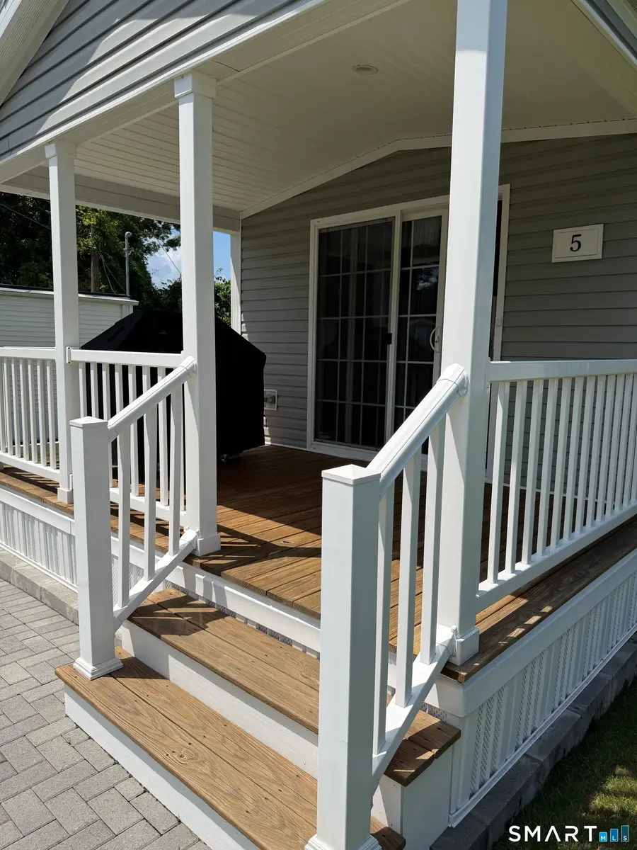 5 Sundeck Terrace, Southington, CT 06489 - #2