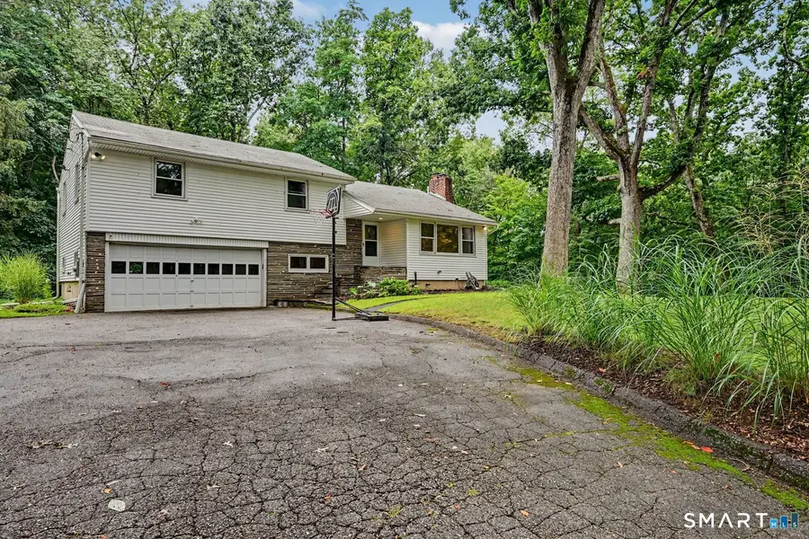11 Bonnybrook Road, Norwalk, CT 06850 - #2