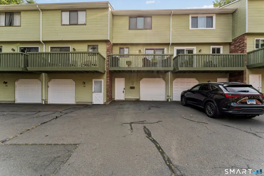 705 Churchill Drive #705, Newington, CT 06111 - #2