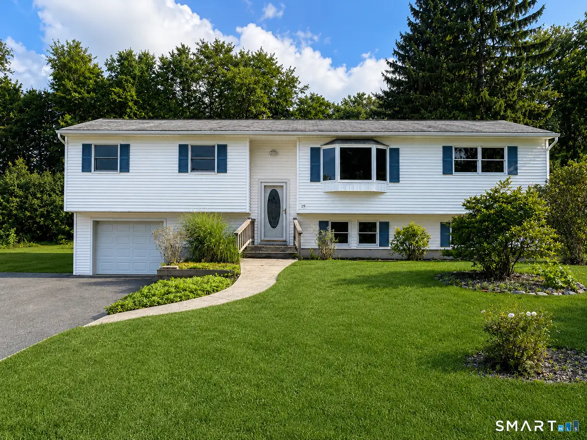 19 Hillside Circle, Brookfield, CT 06804 - #1