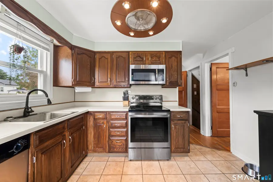 4 Eleanor Road, East Hartford, CT 06118 - #3