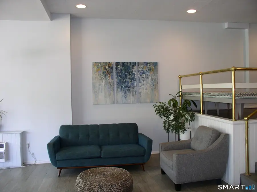 292 Pequot Avenue #4E, New London, CT 06320 - #3