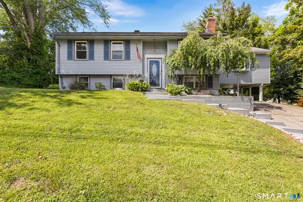 9 Glenridge Drive, Ansonia, CT 06401