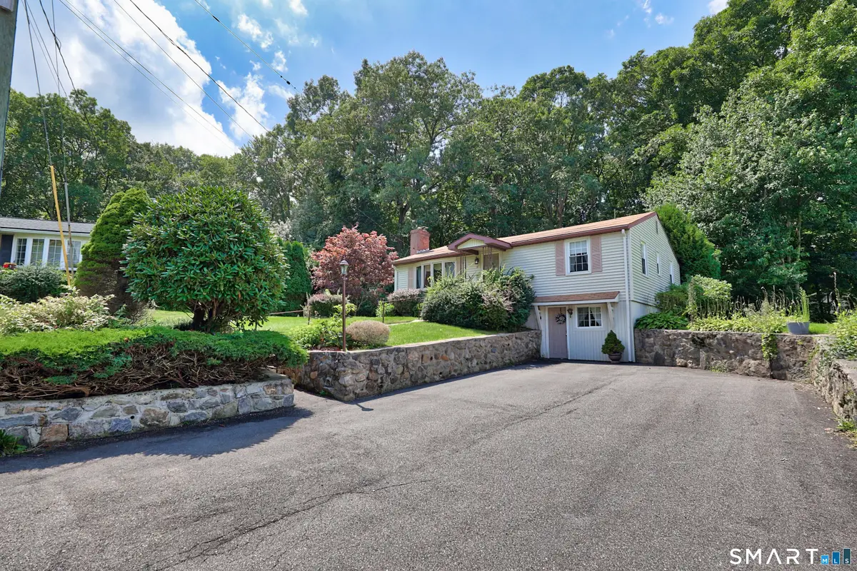 14 Richard Lane, Prospect, CT 06712 - #1