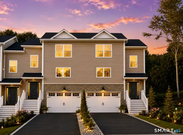 36 Micko Drive #61, Seymour, CT 06483