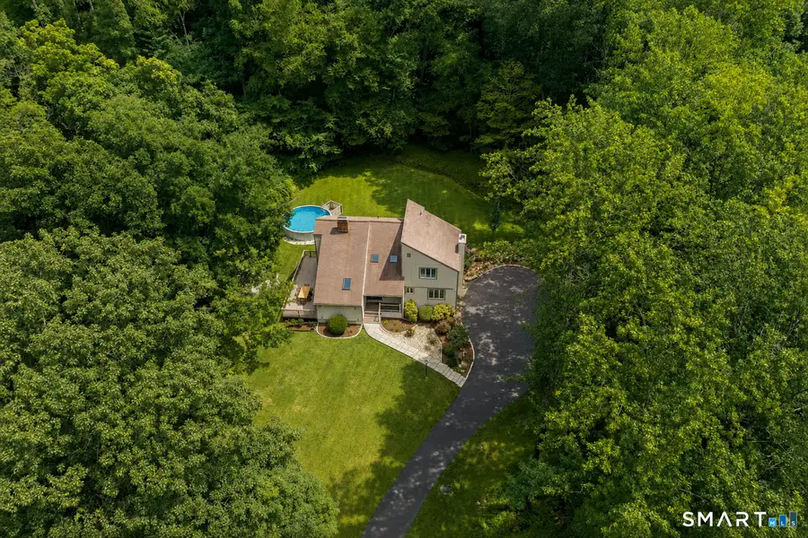35 Katrina Circle, Bethel, CT 06801 - #2