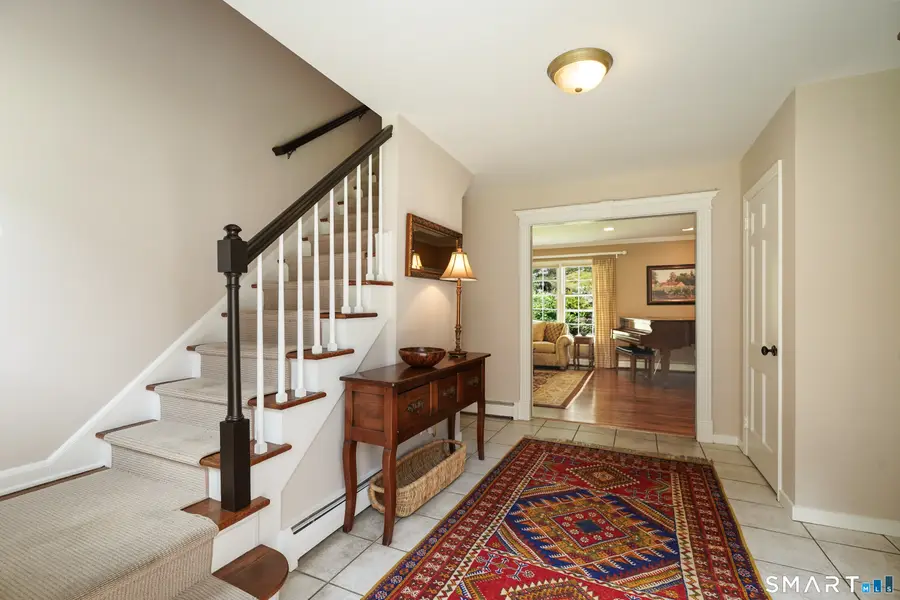 70 Chestnut Hill Lane, Stamford, CT 06903 - #2