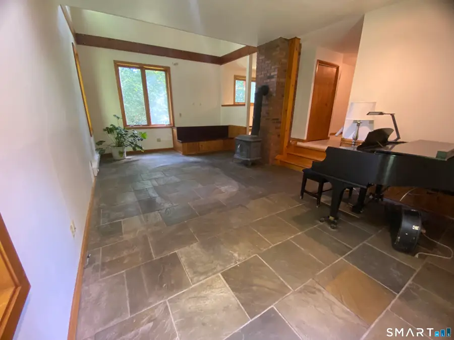 26 Eastwood Drive, Branford, CT 06405 - #2