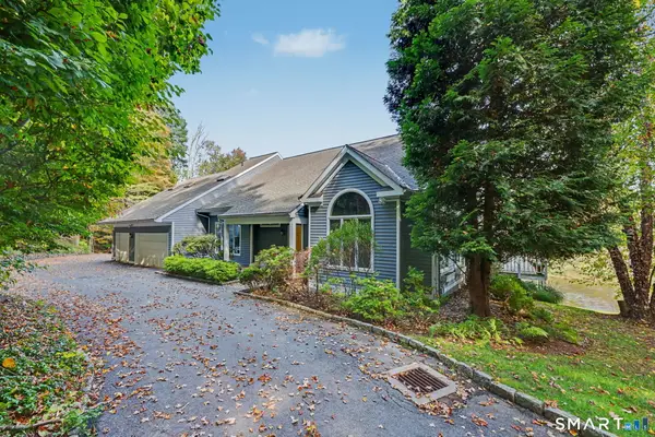 28 Mead Ridge Road, Ridgefield, CT 06877