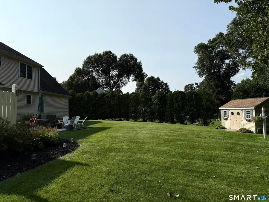 2 Clinton Lane, Enfield, CT 06082 - #3