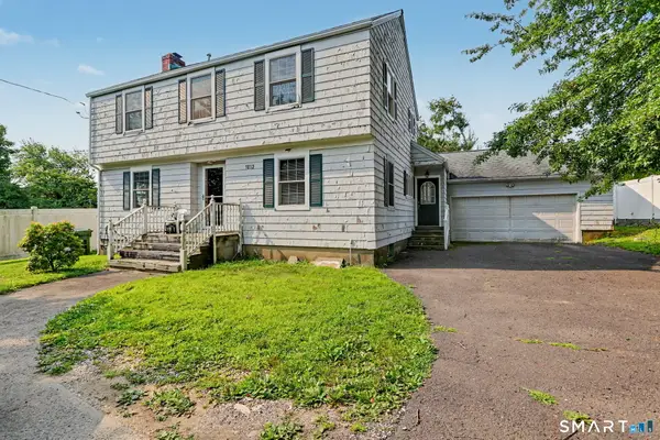 1035 Black Rock Turnpike #1035, Fairfield, CT 06825
